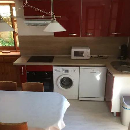 Claude Apartamento